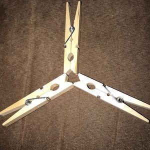 3 clothes pins